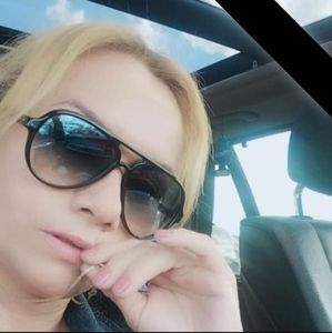 Meet your Posher, Yolanda